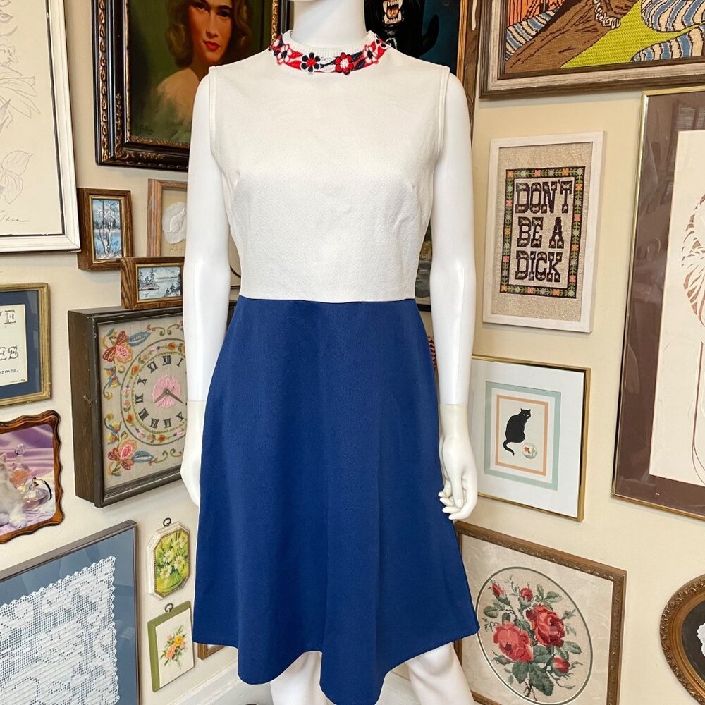 70s Vintage Sears Fashions White and Navy Blue Polyester Sleeveless Midi Dress M